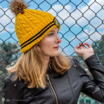 Harry Potter UNISEX ΣΚΟΥΦΟΣ ΜΕ POM POM HUFFLEPUFF